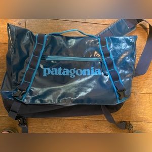 Patagonia messenger bag